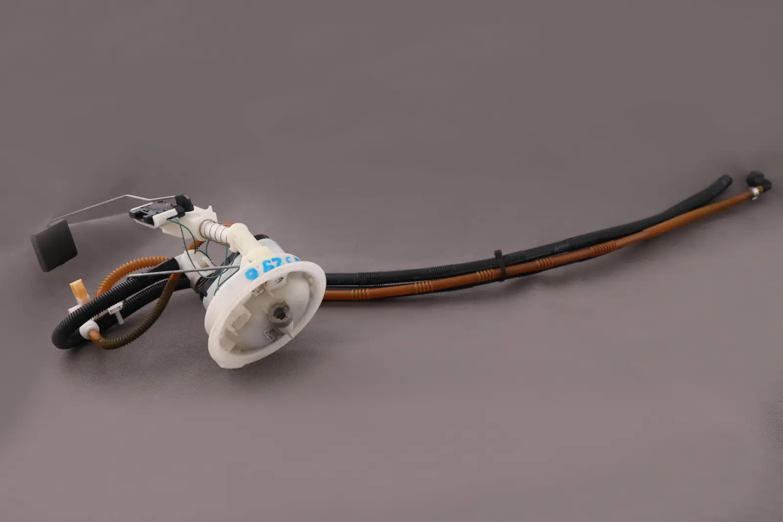 BMW E81 E87N E88 E90 E91 E92 LCI Filtro Carburante/Pressa Regolatore