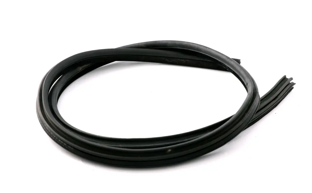 E93N LCI Cabrio Door Weatherstrip Seal Left Front N/S to BMW 3 Series E93 with Part number 7162403 BMW 3 Series E93 E93N LCI Cabrio Door Weatherstrip Seal Left Front N/S - SKU 7162403 - Part number 7162403