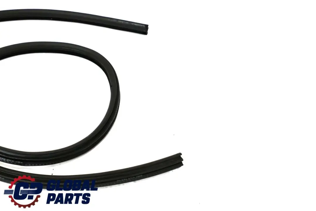BMW 3 Series E93 E93N LCI Cabrio Door Weatherstrip Seal Front Right O/S - SKU 7162404 - Part number 7162404