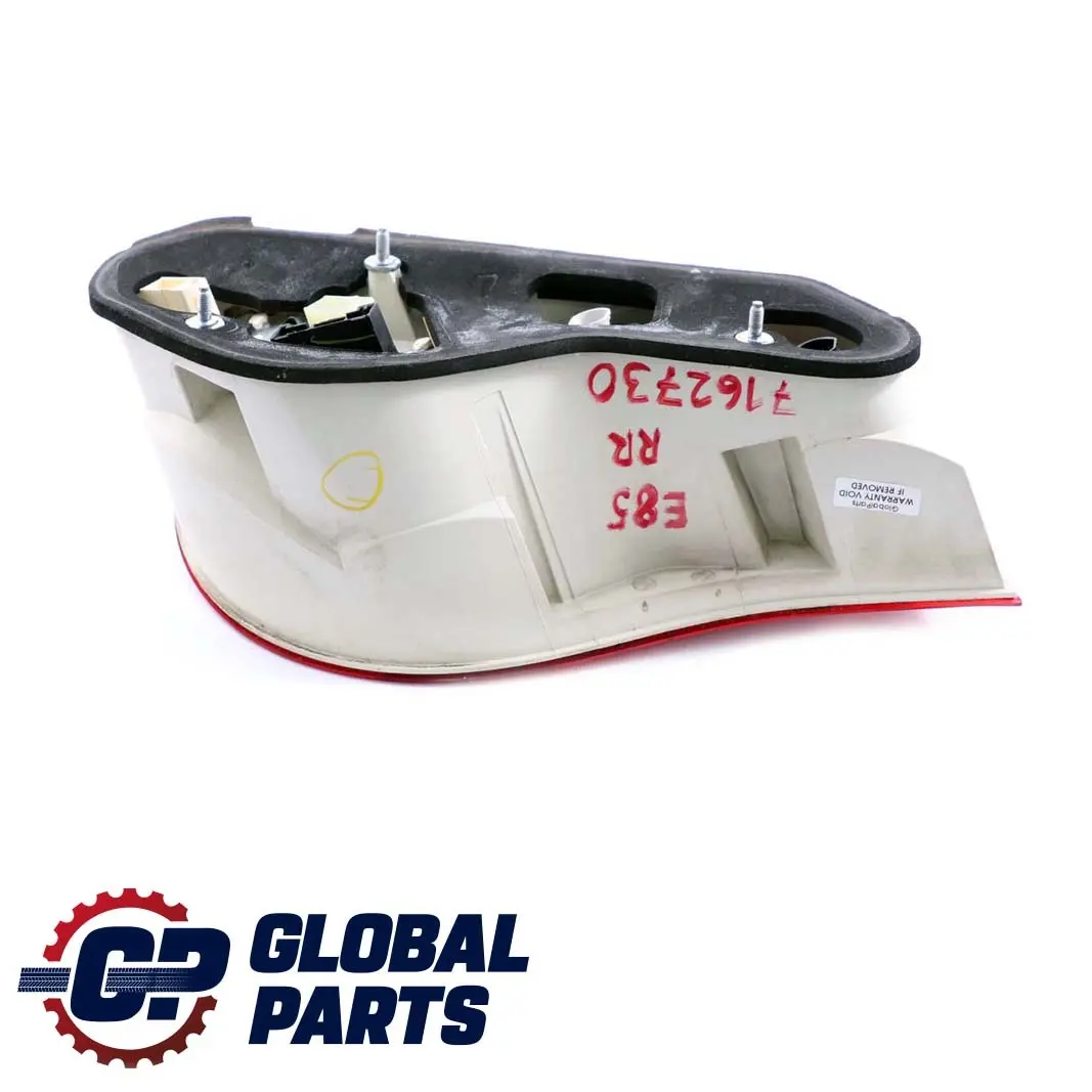 Tail Light Lamp Right O/S to BMW Z4 E85 E86 Rear Tailgate with Part number 7162730 BMW Z4 E85 E86 Rear Tailgate Tail Light Lamp Right O/S - SKU 7162730 - Part number 7162730