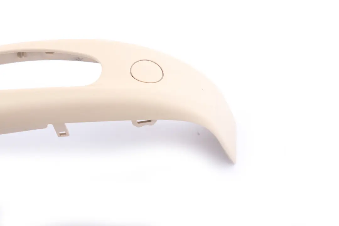 BMW E64 Osłona obudowa fotela prawa beige 8255656 - SKU 7162774 - Numer Części 7162774