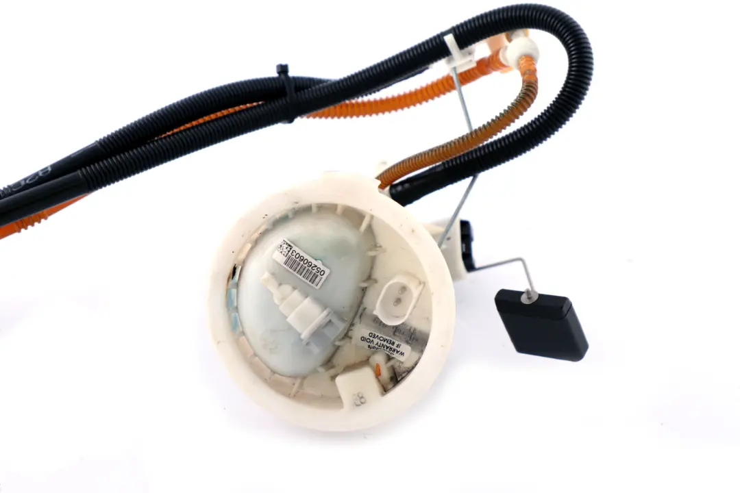 N52 Benzina Filtro Carburante Pressione per BMW E81 E87 LCI E90 E91 con numero di parte 7163295 BMW E81 E87 LCI E90 E91 N52 Benzina Filtro Carburante Pressione - SKU 7163295 - Numero di parte 7163295