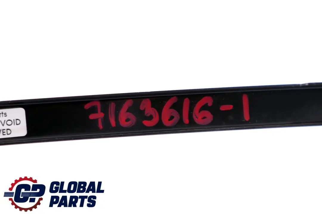 BMW 5 er E61 Touring Blende Fensterrahmen Oben Hinten Rechts Tür Glanzschwarz - SKU 7163616-2 - Teilenummer 7163616
