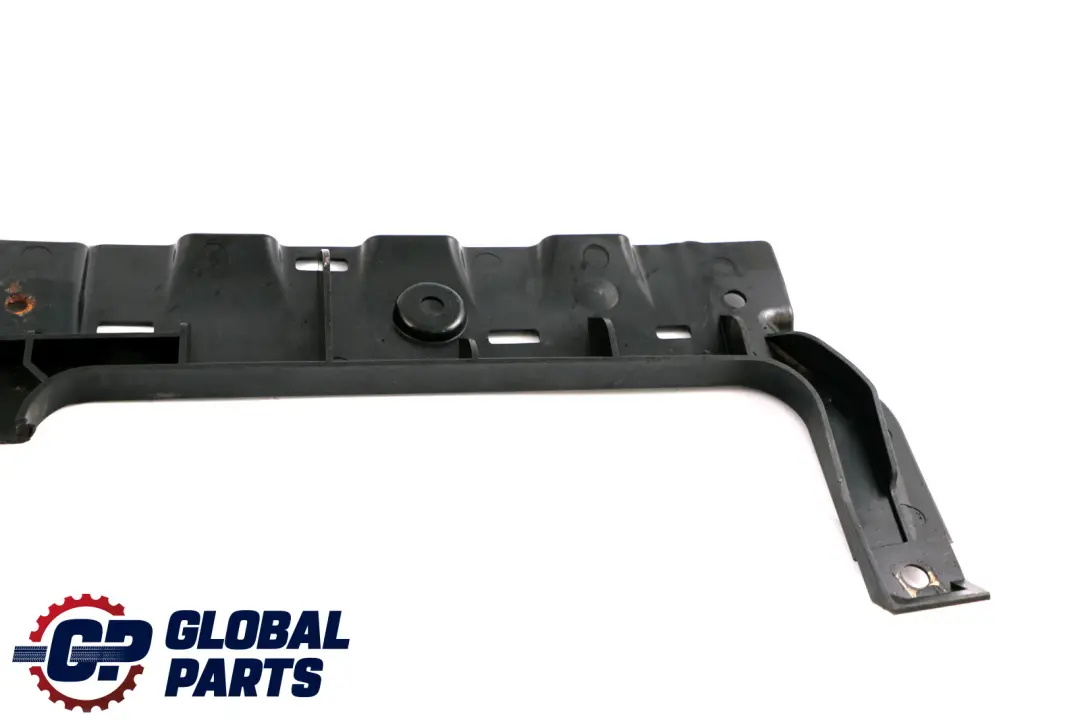 Guía Parachoques Trasero BMW E90 E91 Guía Centro Inferior 5112  - SKU 7163847 - Número de pieza 7163847