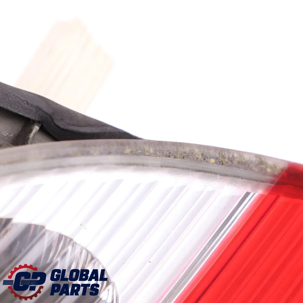 Leuchte in der Seitenverkleidung Lampe weiß hinten rechts für BMW X5 E53 mit Teilenummer 7164476 BMW X5 E53 Leuchte in der Seitenverkleidung Lampe weiß hinten rechts - SKU 7164476 - Teilenummer 7164476