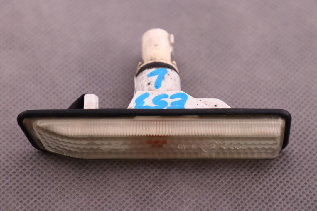 Luz Intermitente Adicional Blanca Izquierda para BMW X5 E36 E53 con número de pieza 7164491 BMW X5 E36 E53 Luz Intermitente Adicional Blanca Izquierda - SKU 7164491 - Número de pieza 7164491