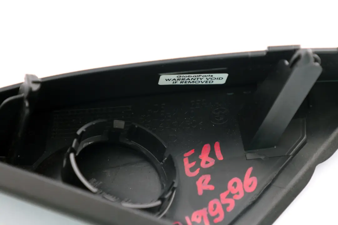 Pannello Angolare Interno Destro 51337199596 7199596 per BMW E81 E82 E88 con numero di parte 7164620 BMW E81 E82 E88 Pannello Angolare Interno Destro 51337199596 7199596 - SKU 7164620 - Numero di parte 7164620