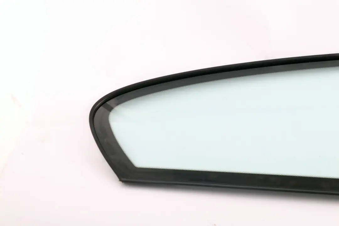 BMW E81 Cristal Ventana Lateral Trasera Derecha - SKU 7164630 - Número de pieza 7164630
