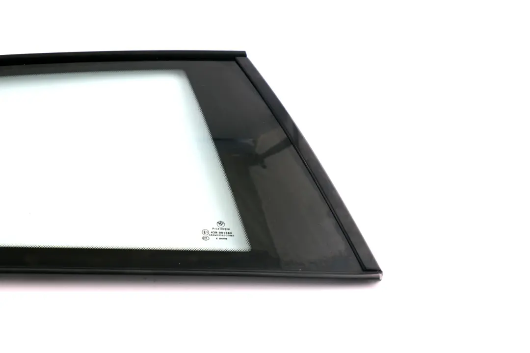 BMW E81 Cristal Ventana Lateral Trasera Derecha - SKU 7164630 - Número de pieza 7164630