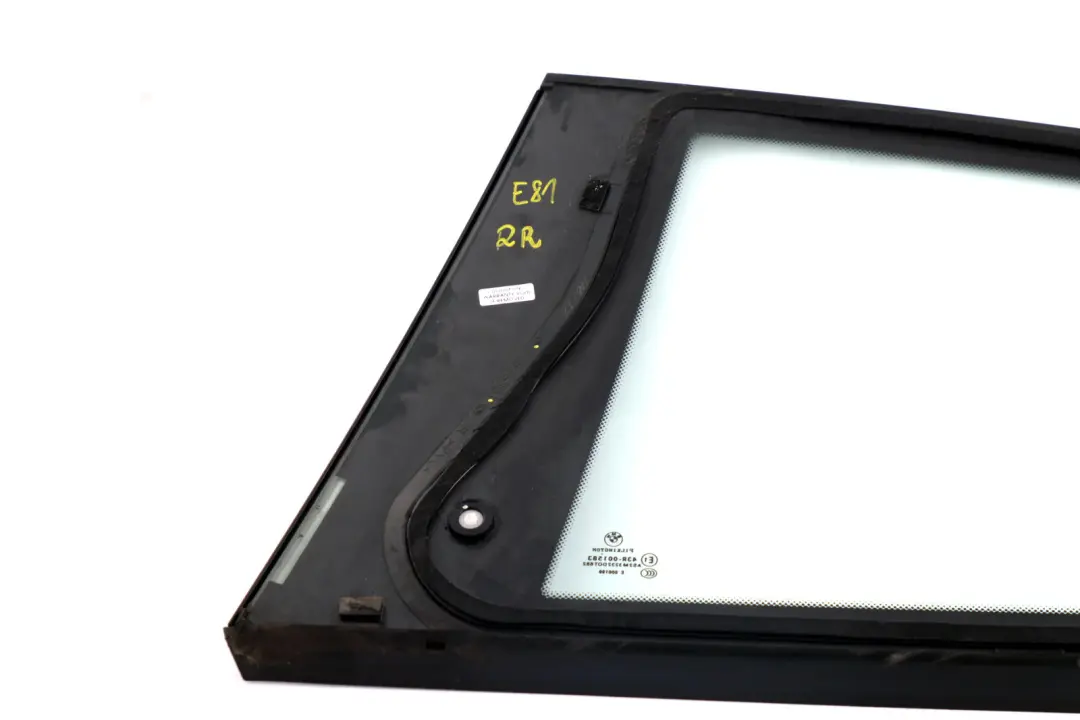 Side Window Glass Rear Right O/S Glazing AS2 to BMW E81 with Part number 7164630 BMW E81 Side Window Glass Rear Right O/S Glazing AS2 - SKU 7164630 - Part number 7164630