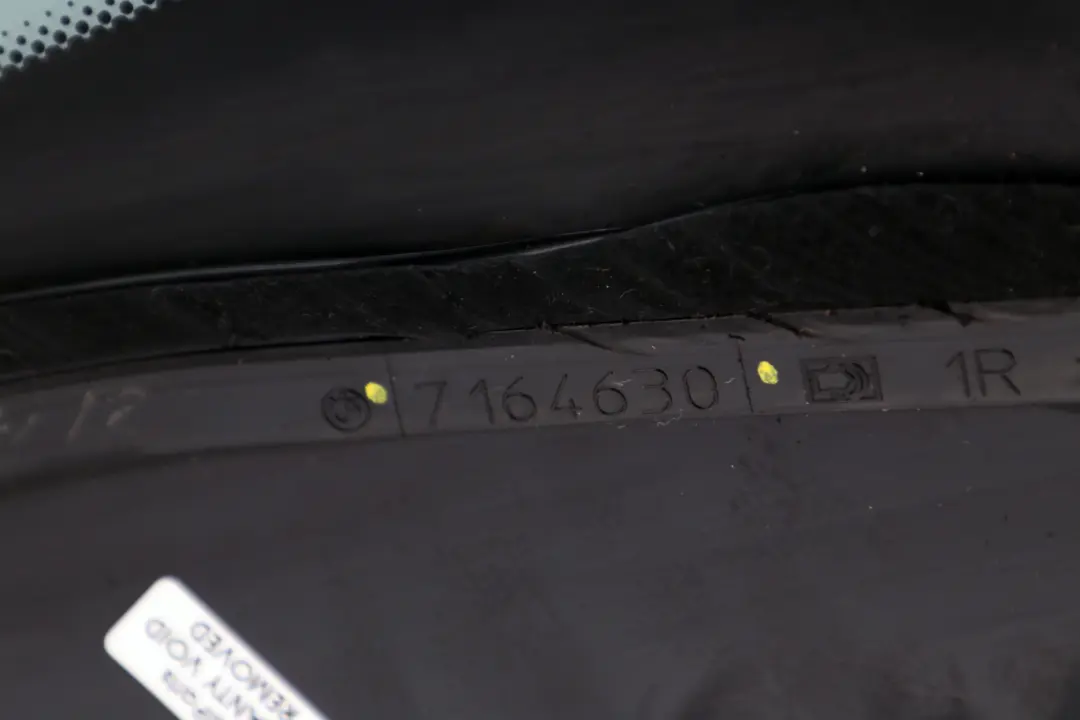 Seitenscheibe Hinten Rechts für BMW E81 mit Teilenummer 7164630 BMW E81 Seitenscheibe Hinten Rechts - SKU 7164630 - Teilenummer 7164630