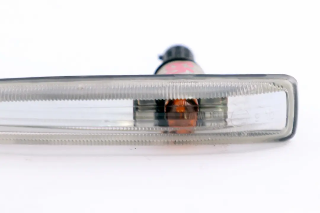  Signal Indicator BMW E65 E66 E67 White Wing Side Turn Right O/S - SKU 7164758 - Part number 7164758