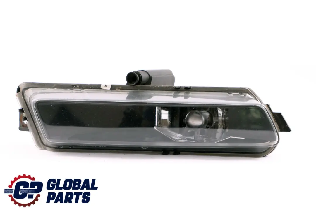 Luz Antiniebla Delantera Derecha para BMW 1 E82 E88 con número de pieza 7164856 BMW 1 E82 E88 Luz Antiniebla Delantera Derecha - SKU 7164856 - Número de pieza 7164856