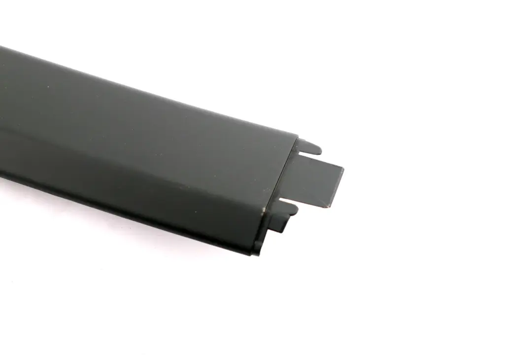 Upper Trunk Lid Panel to BMW 3 Series E91 with Part number 7164883 BMW 3 Series E91 Upper Trunk Lid Panel - SKU 7164883 - Part number 7164883