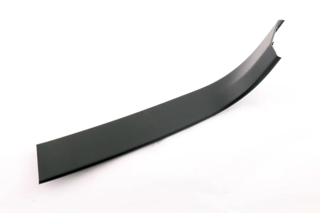 BMW E91 LCI Embellecedor Tapa Maletero Negro Derecho 7119054 - SKU 7164886 - Número de pieza 7164886