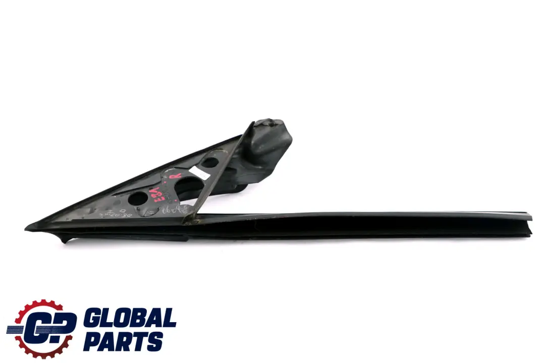 Junta Triangular Espejo Retrovisor Exterior Derecho para BMW E81 E82 E88 con número de pieza 7164936 BMW E81 E82 E88 Junta Triangular Espejo Retrovisor Exterior Derecho - SKU 7164936 - Número de pieza 7164936