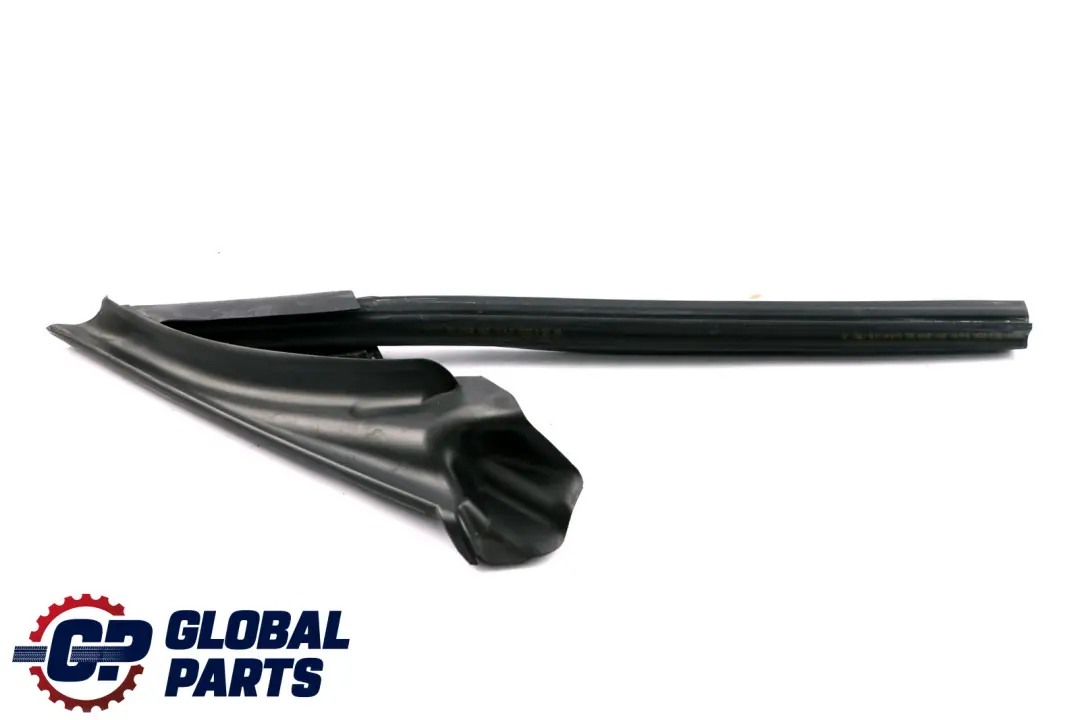 Junta Triangular Espejo Retrovisor Exterior Derecho para BMW E81 E82 E88 con número de pieza 7164936 BMW E81 E82 E88 Junta Triangular Espejo Retrovisor Exterior Derecho - SKU 7164936 - Número de pieza 7164936