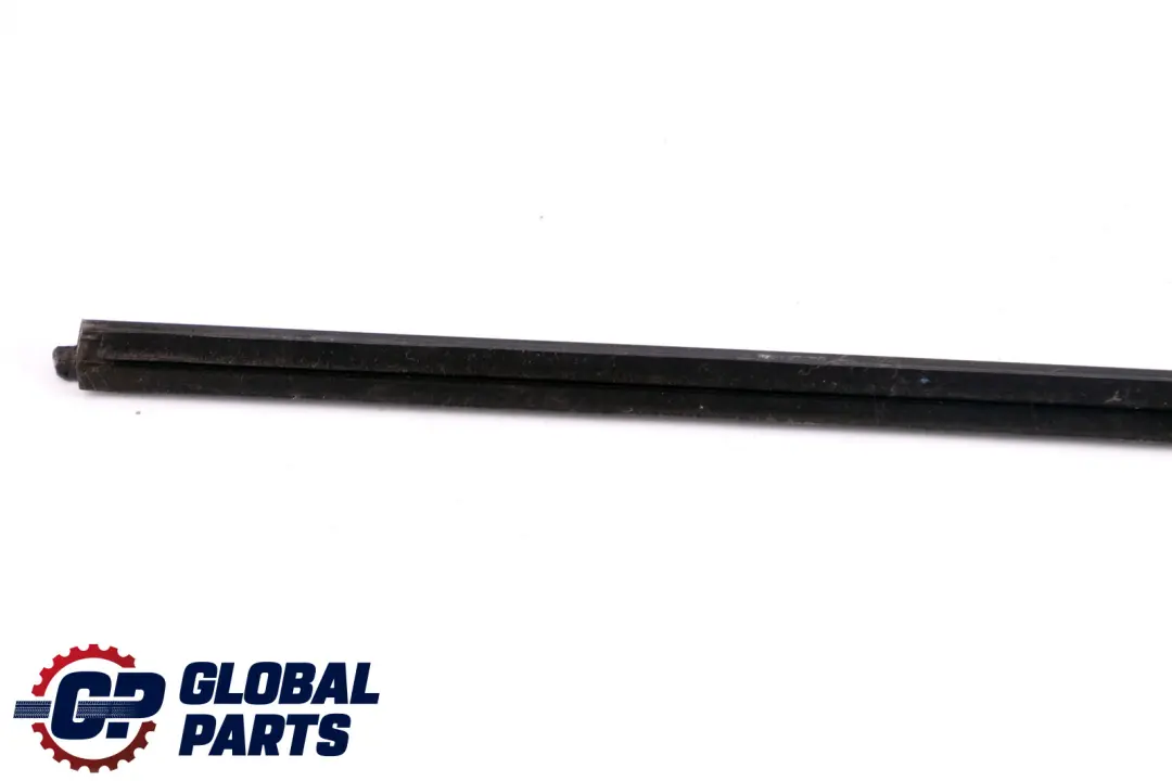 BMW 1 er E81 E82 E88 Schachtabdeckung aussen Tür vorne rechts Matt schwarz - SKU 7164938 - Teilenummer 7164938