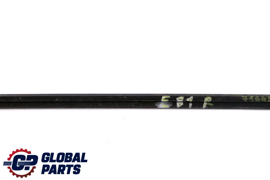 BMW 1 er E81 E82 E88 Schachtabdeckung aussen Tür vorne rechts Matt schwarz - SKU 7164938 - Teilenummer 7164938