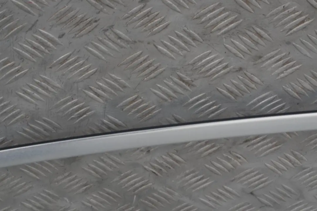 BMW 1 Series E81 Right Roof Frame Strip O/S Silver Aluminium Matt - SKU 7164962 - Part number 7164962