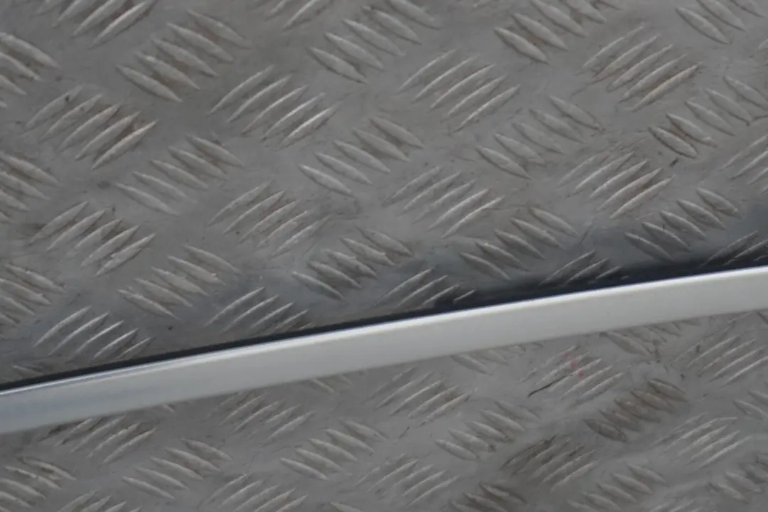 BMW 1 Series E81 Right Roof Frame Strip O/S Silver Aluminium Matt - SKU 7164962 - Part number 7164962
