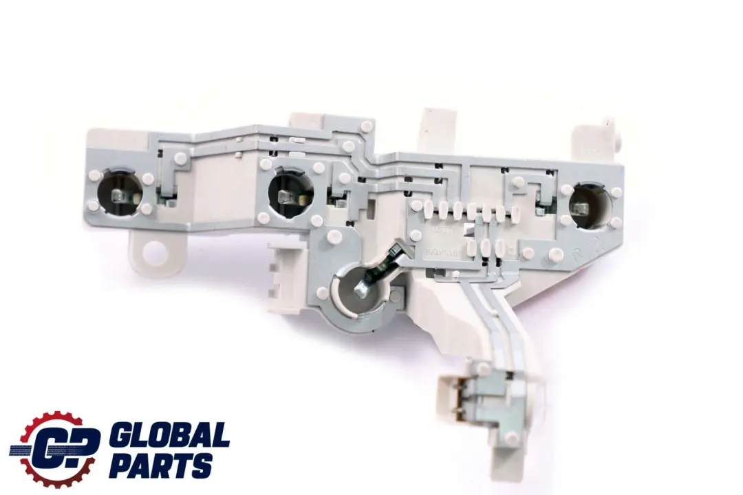 BMW E81 E87 Portalámparas De Luz Trasera Luz Derecha Exterior - SKU 7164964 - Número de pieza 7164964