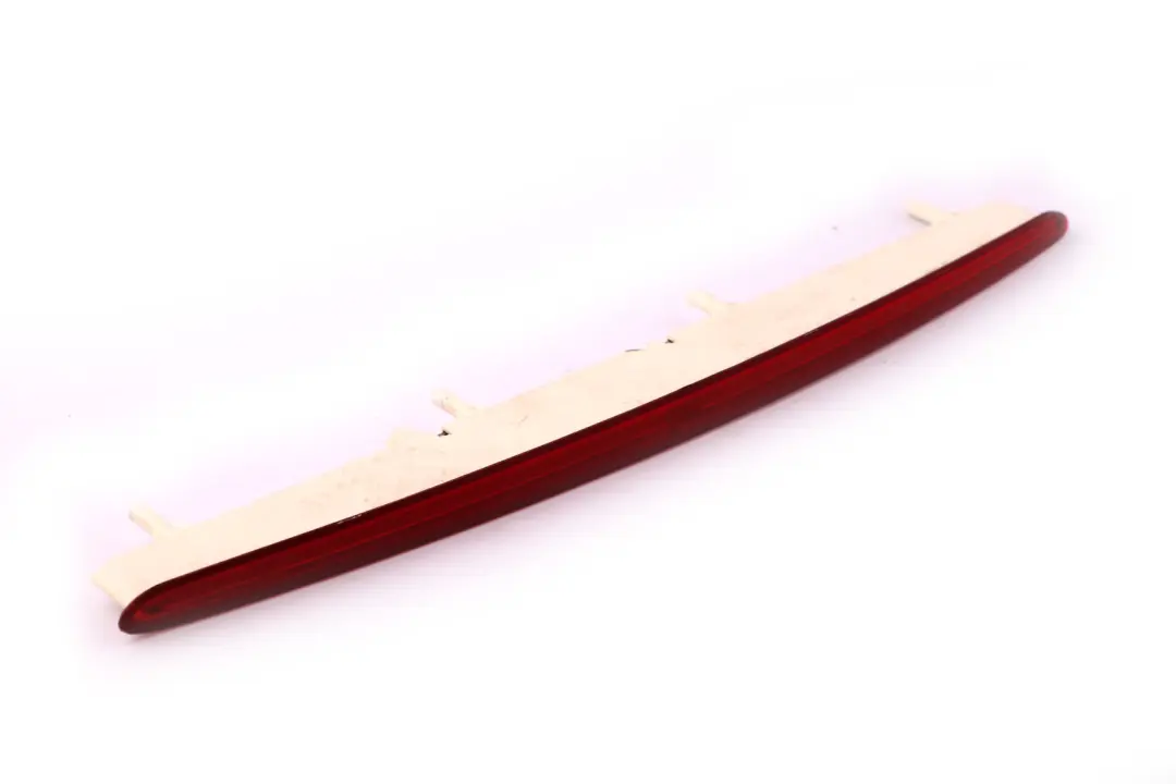 Trzecie Światło Stop Stopu Tył do BMW E82 E88 o numerze 7164978 BMW E82 E88 Trzecie Światło Stop Stopu Tył - SKU 7164978 - Numer Części 7164978