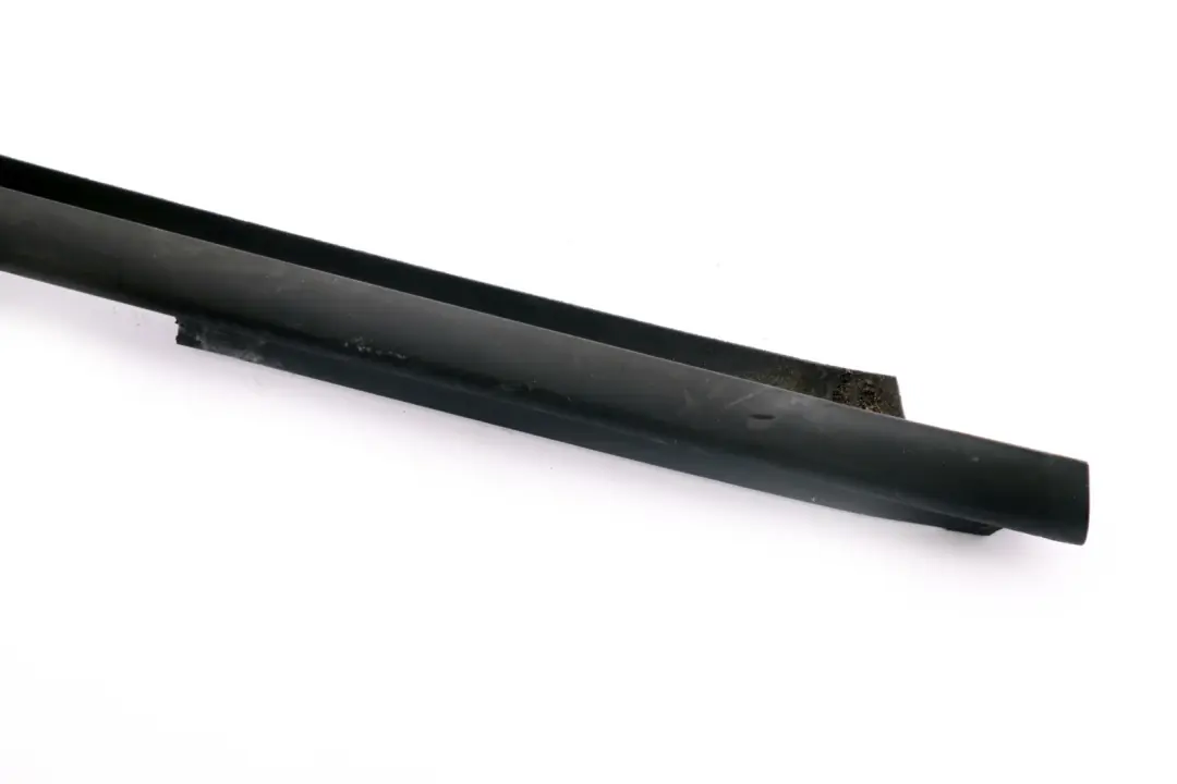BMW 1 Series E88 Cabrio Left Door N/S Outer Weatherstrip Strip Matt Schwarz - SKU 7164985 - Part number 7164985
