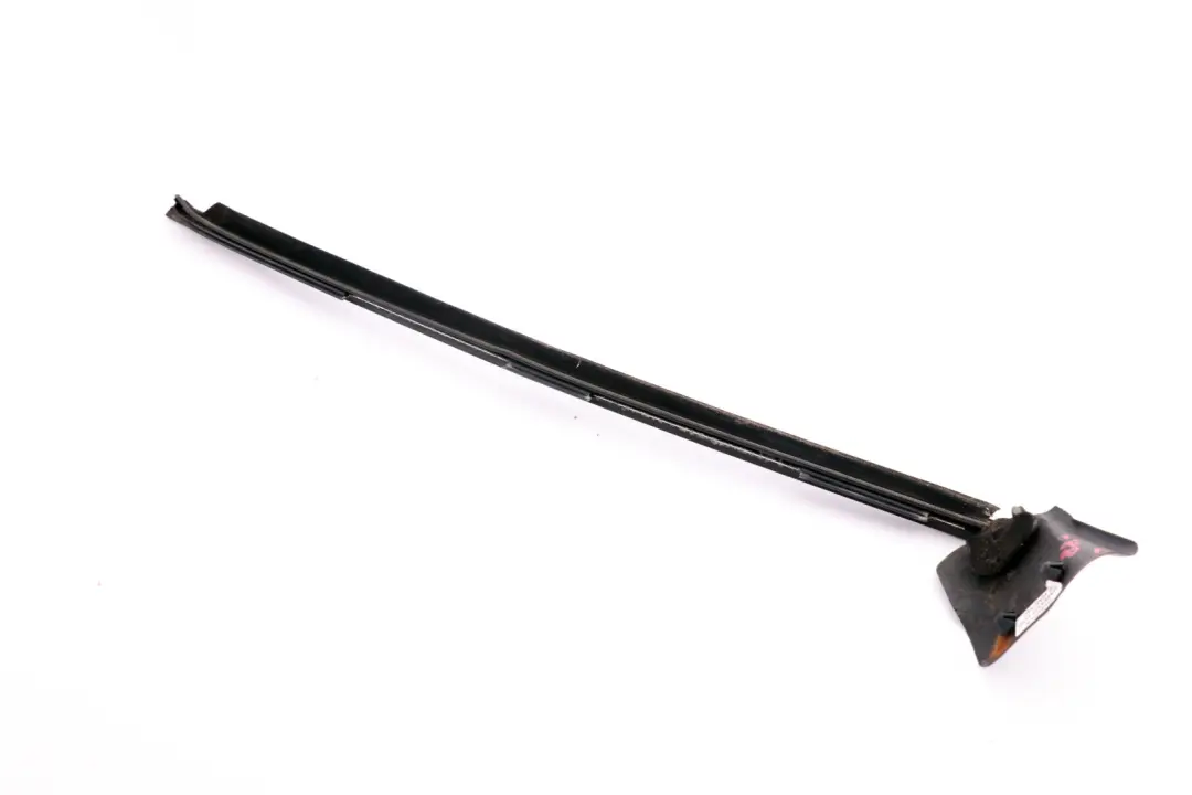 BMW 1 Series E88 Cabrio Left Door N/S Outer Weatherstrip Strip Matt Schwarz - SKU 7164985 - Part number 7164985