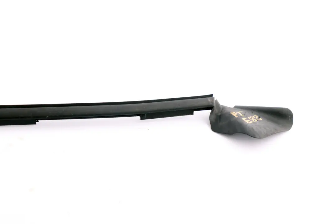 BMW 1 Series E88 Cabrio Right Door O/S Outer Weatherstrip Strip Matt Schwarz - SKU 7164986 - Part number 7164986