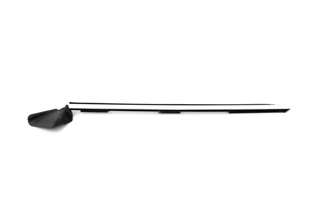 BMW E88 Links Hinten Äußere Dichtungsleiste Zierleiste Abdeckung AluMatt - SKU 7165001 - Teilenummer 7165001