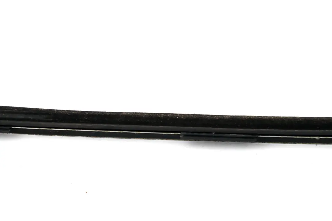  Guarnizione Tenuta Esterna Destra BMW E88 Copertura In Alluminio Opaco - SKU 7165002 - Numero di parte 7165002