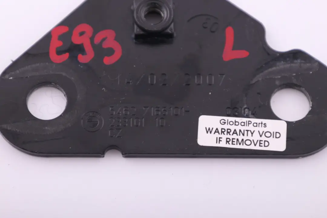 Befestigungsplatte Links für BMW 3 er E93 mit Teilenummer 7165101 BMW 3 er E93 Befestigungsplatte Links - SKU 7165101 - Teilenummer 7165101