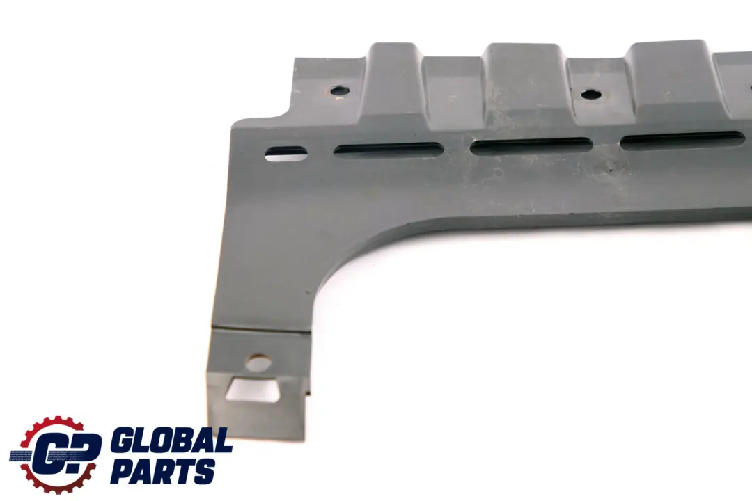 Führung AHK Mitte Unten Verkleidung Hinten für BMW 3 er E92 E93 mit Teilenummer 7165341 BMW 3 er E92 E93 Führung AHK Mitte Unten Verkleidung Hinten - SKU 7165341 - Teilenummer 7165341