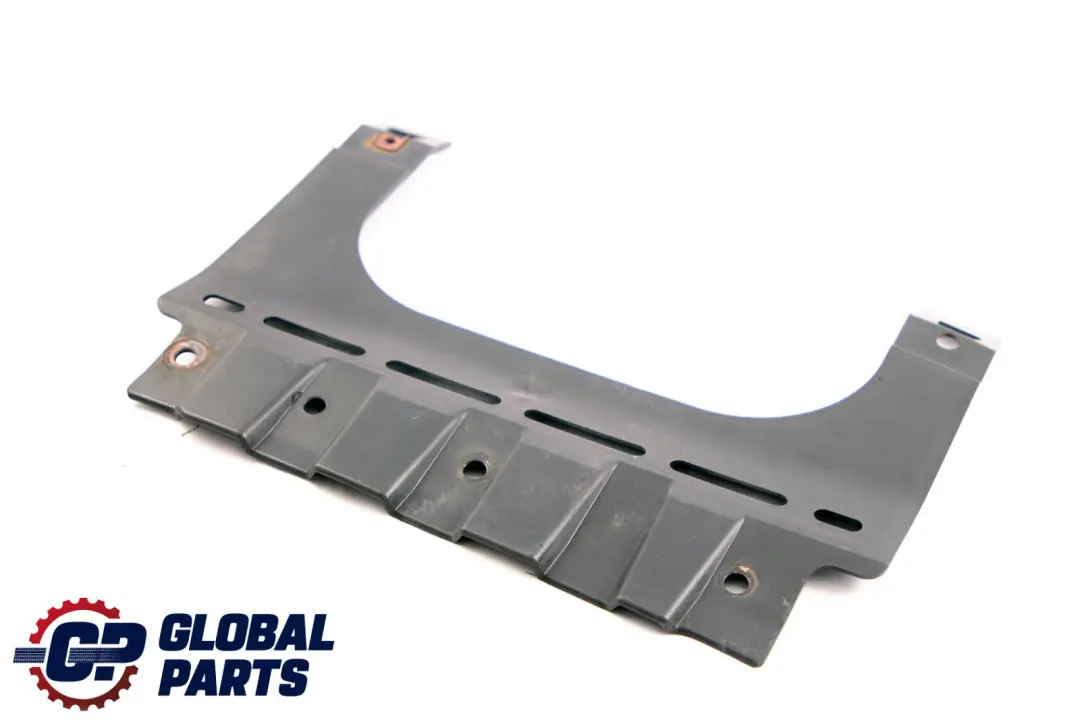 Führung AHK Mitte Unten Verkleidung Hinten für BMW 3 er E92 E93 mit Teilenummer 7165341 BMW 3 er E92 E93 Führung AHK Mitte Unten Verkleidung Hinten - SKU 7165341 - Teilenummer 7165341