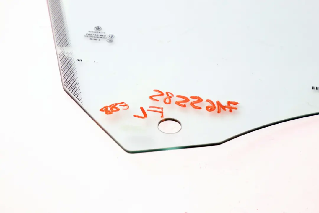 BMW 1 Series E88 Cabrio Front Left N/S Door Window Glass AS2 - SKU 7165585 - Part number 7165585