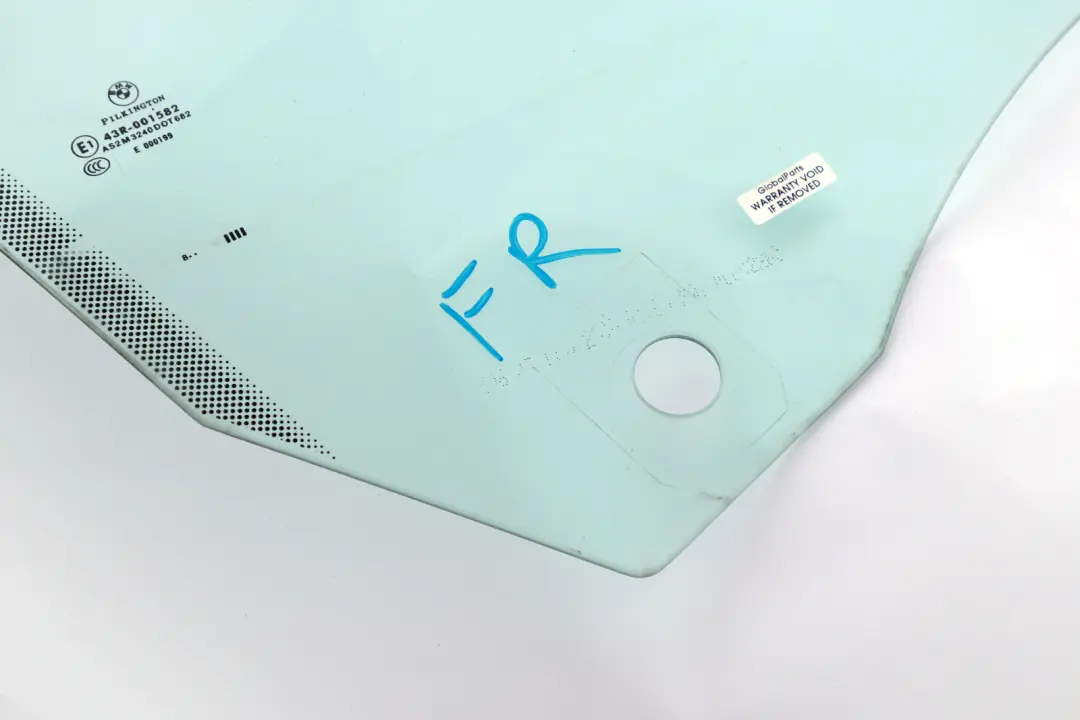 Disque de Porte avant Droit Verre Vert AS2 71655 pour BMW 1 E88 Cabriolet à propos du numéro de pièce 7165586 BMW 1 E88 Cabriolet Disque de Porte avant Droit Verre Vert AS2 71655 - SKU 7165586 - Numéro de pièce 7165586