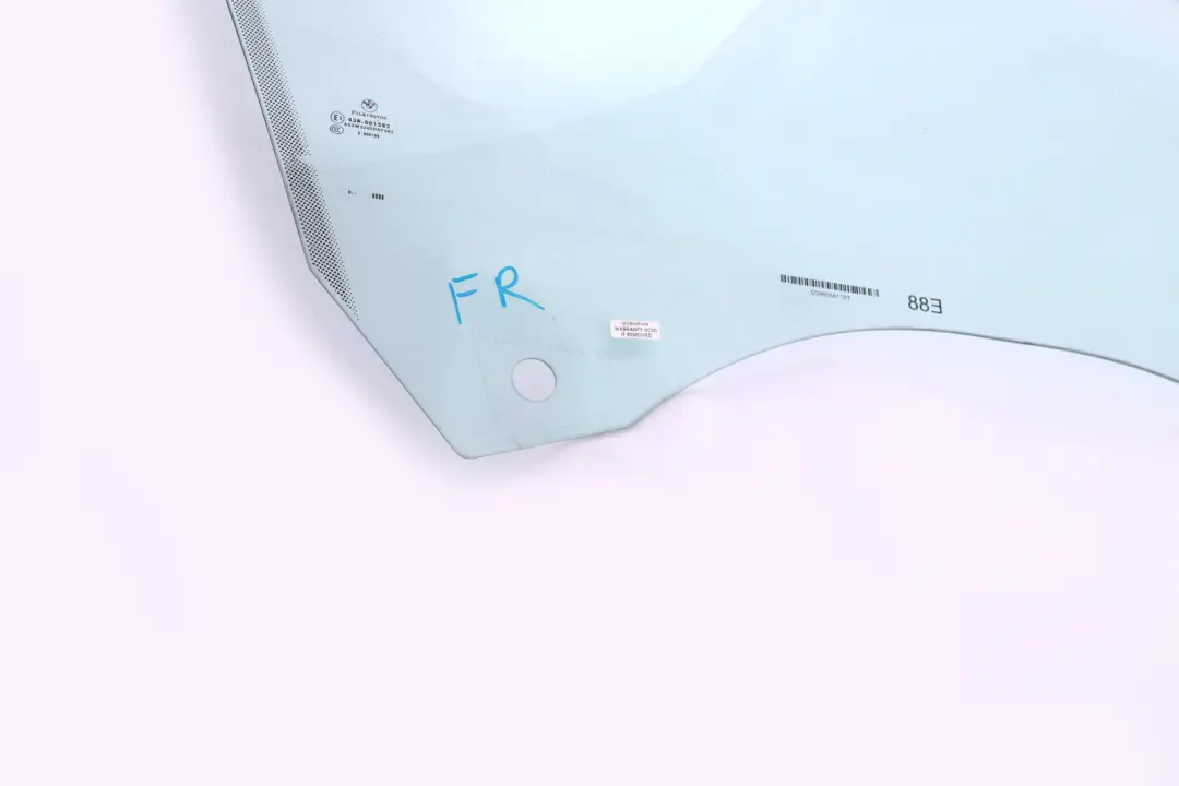 Disque de Porte avant Droit Verre Vert AS2 71655 pour BMW 1 E88 Cabriolet à propos du numéro de pièce 7165586 BMW 1 E88 Cabriolet Disque de Porte avant Droit Verre Vert AS2 71655 - SKU 7165586 - Numéro de pièce 7165586