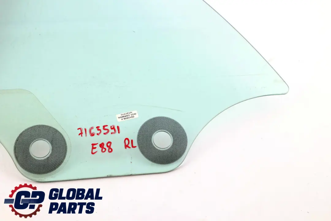 Cristal Ventana Lateral AS2 Trasero Izquierdo para BMW E88 Cabrio con número de pieza 7165591 BMW E88 Cabrio Cristal Ventana Lateral AS2 Trasero Izquierdo - SKU 7165591 - Número de pieza 7165591