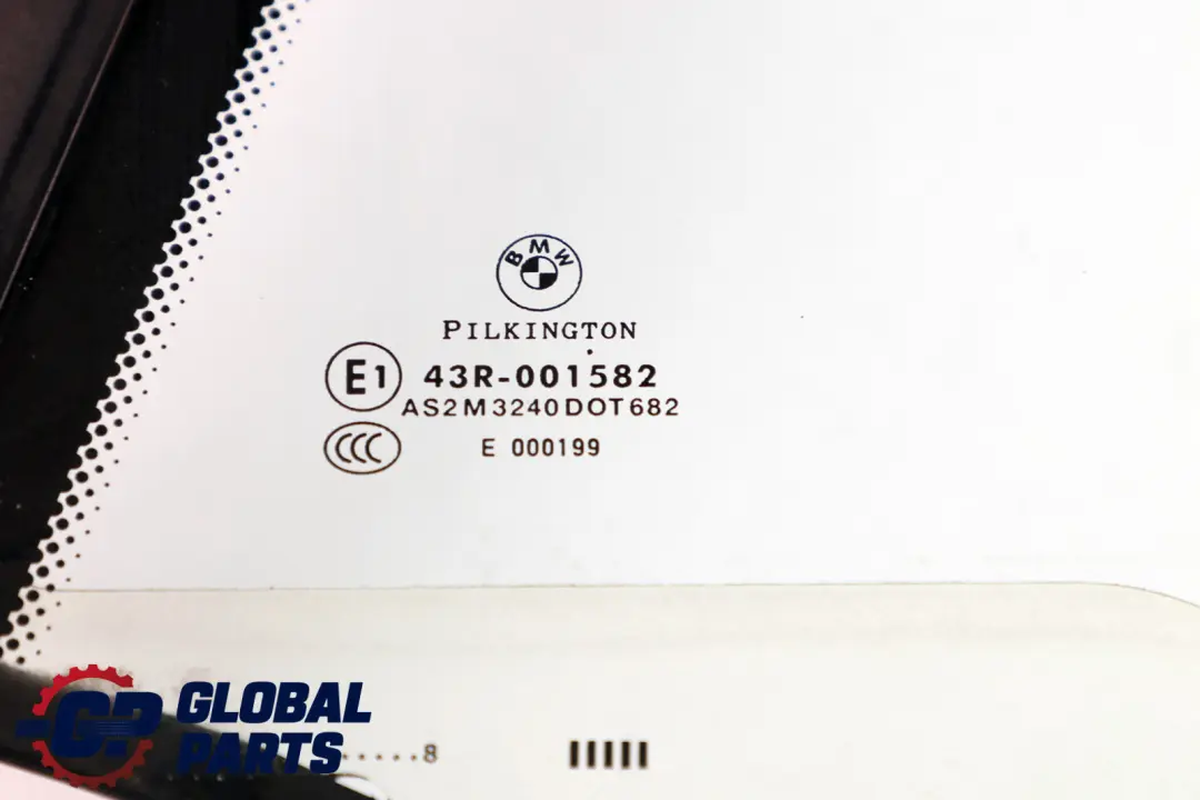 Vitre Latérale Arrière Gauche AS2 pour BMW E88 Cabriolet à propos du numéro de pièce 7165591 BMW E88 Cabriolet Vitre Latérale Arrière Gauche AS2 - SKU 7165591 - Numéro de pièce 7165591