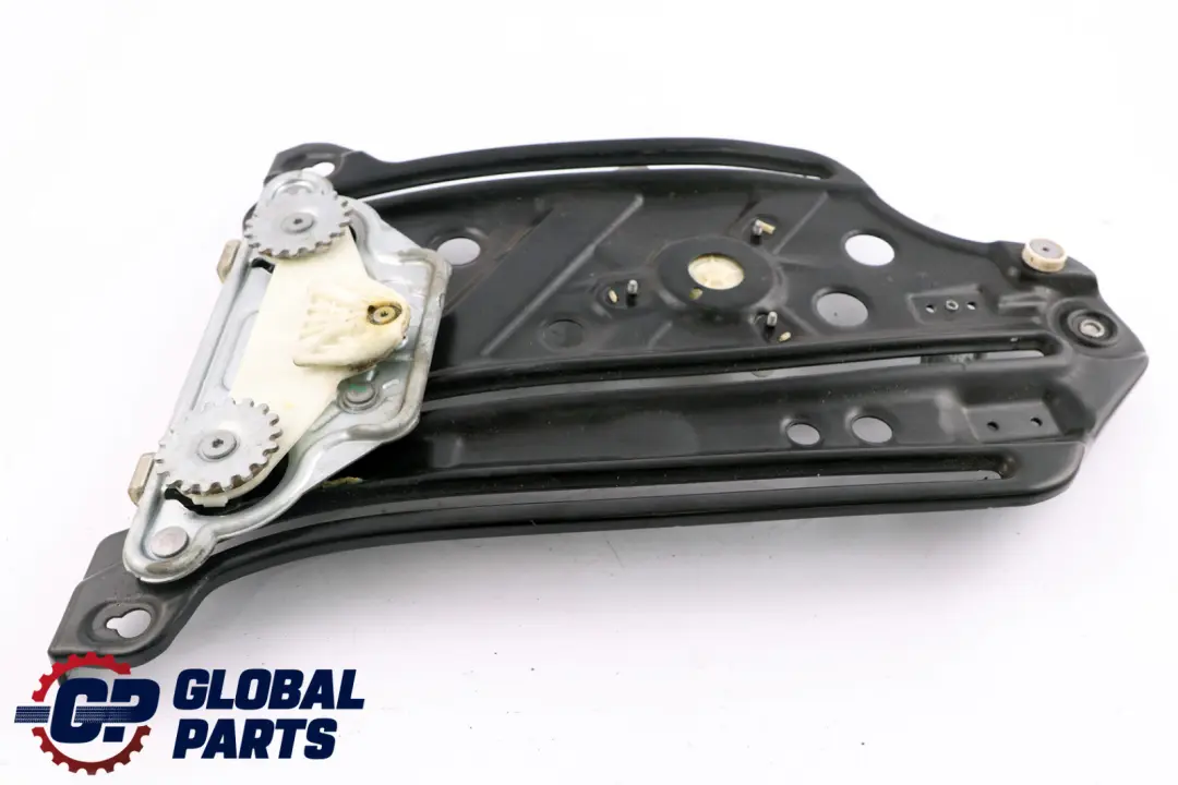 Podnośnik mechanizm szyby lewy tył do BMW E88 o numerze 7165593 BMW E88 Podnośnik mechanizm szyby lewy tył - SKU 7165593 - Numer Części 7165593