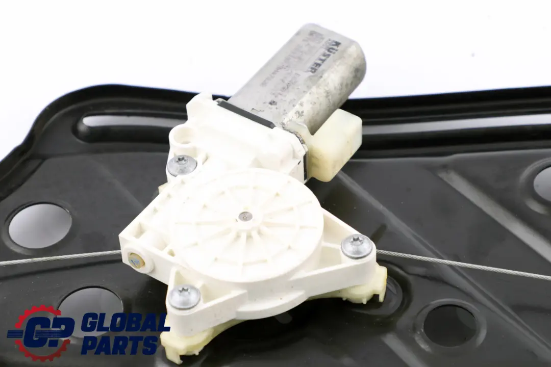 BMW E88 Alzacristalli con Motore Posteriore Sinistra - SKU 7165593 - Numero di parte 7165593