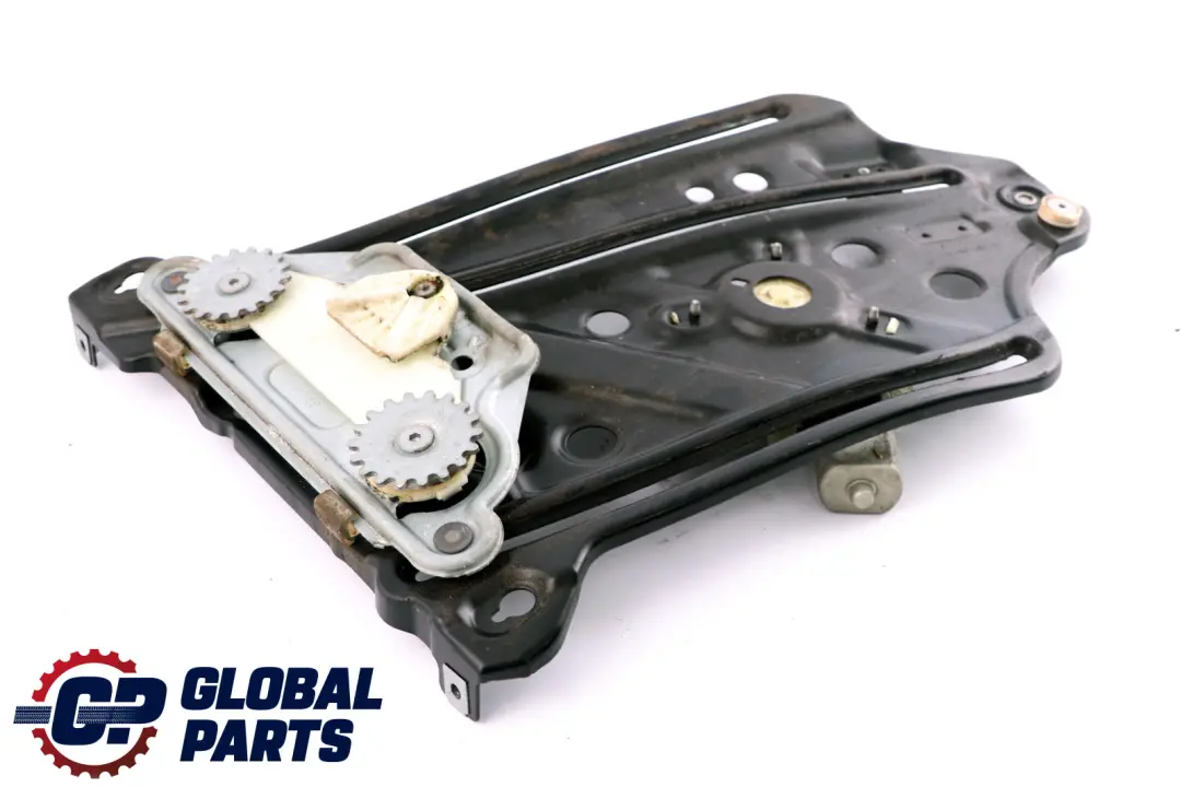 Alzacristalli Senza Motore Posteriore Dx 5137 7165594 per BMW R E88 con numero di parte 7165600 BMW R E88 Alzacristalli Senza Motore Posteriore Dx 5137 7165594 - SKU 7165600 - Numero di parte 7165600