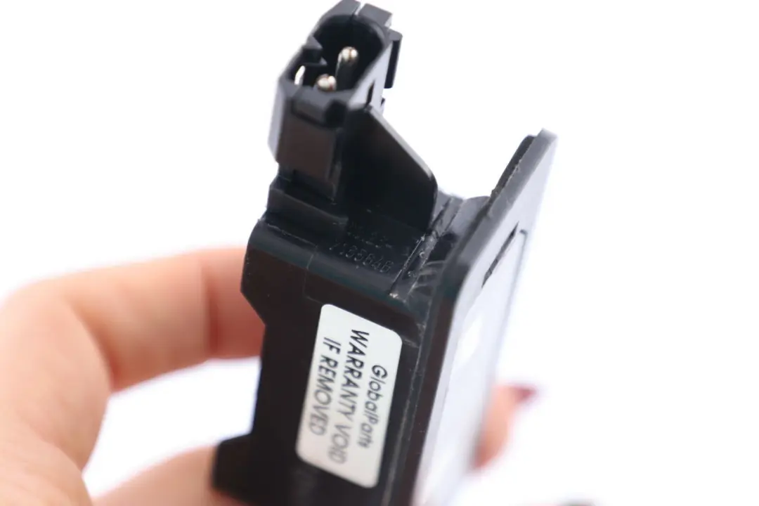 Lámpara De Luz De Matrícula para BMW E39 E60 E61 E71 E90 E91 E92 con número de pieza 7165646 BMW E39 E60 E61 E71 E90 E91 E92 Lámpara De Luz De Matrícula - SKU 7165646 - Número de pieza 7165646