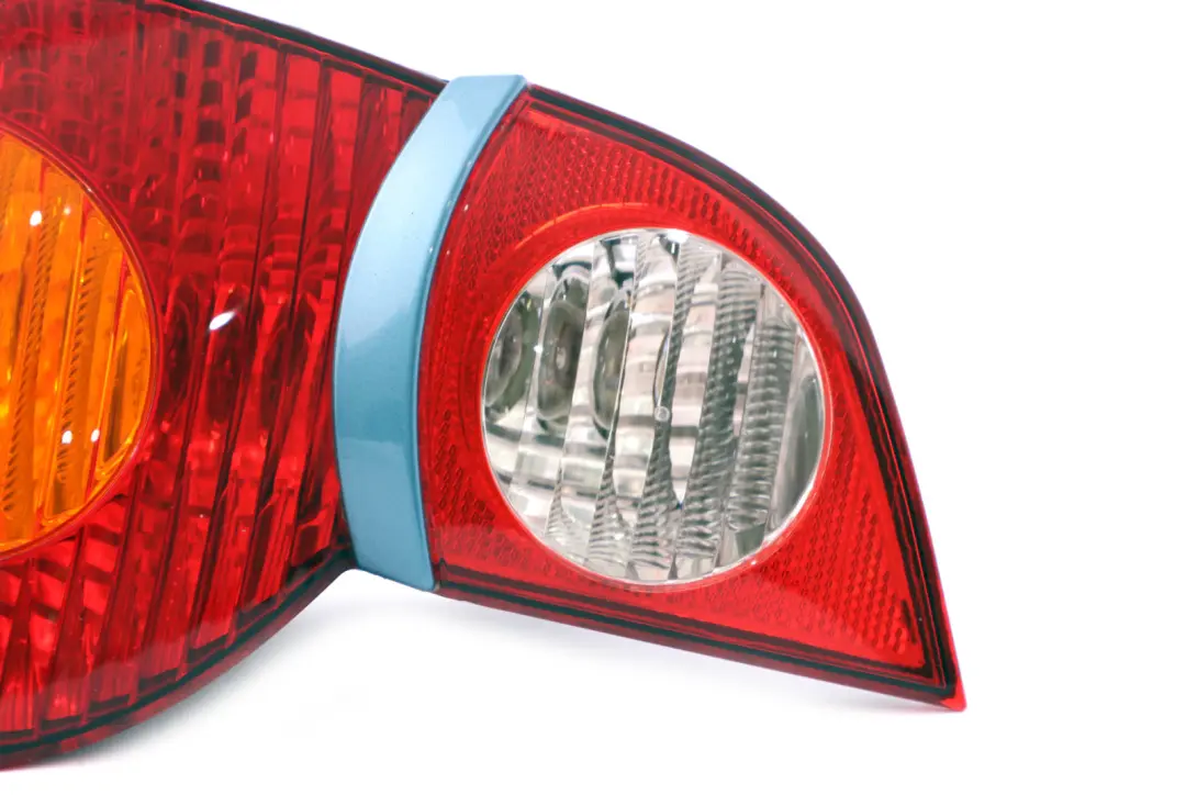 BMW Z4 Reihe 2 E85 Rücklichtlampe Links Hinten Maldives Blue RHD - SKU 7165723-2 - Teilenummer 7165723