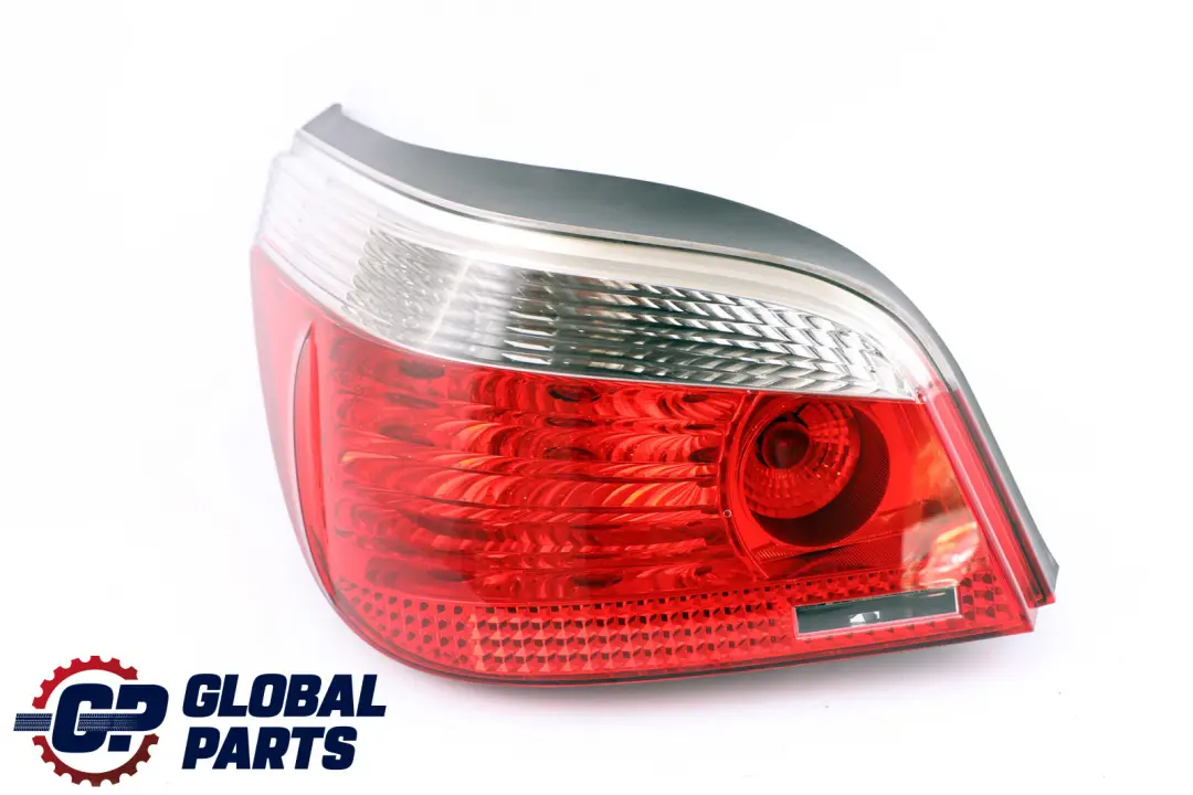 BMW E60 Luz Trasera Luz Trasera Izquierda Atras - SKU 7165737 - Número de pieza 63217165737