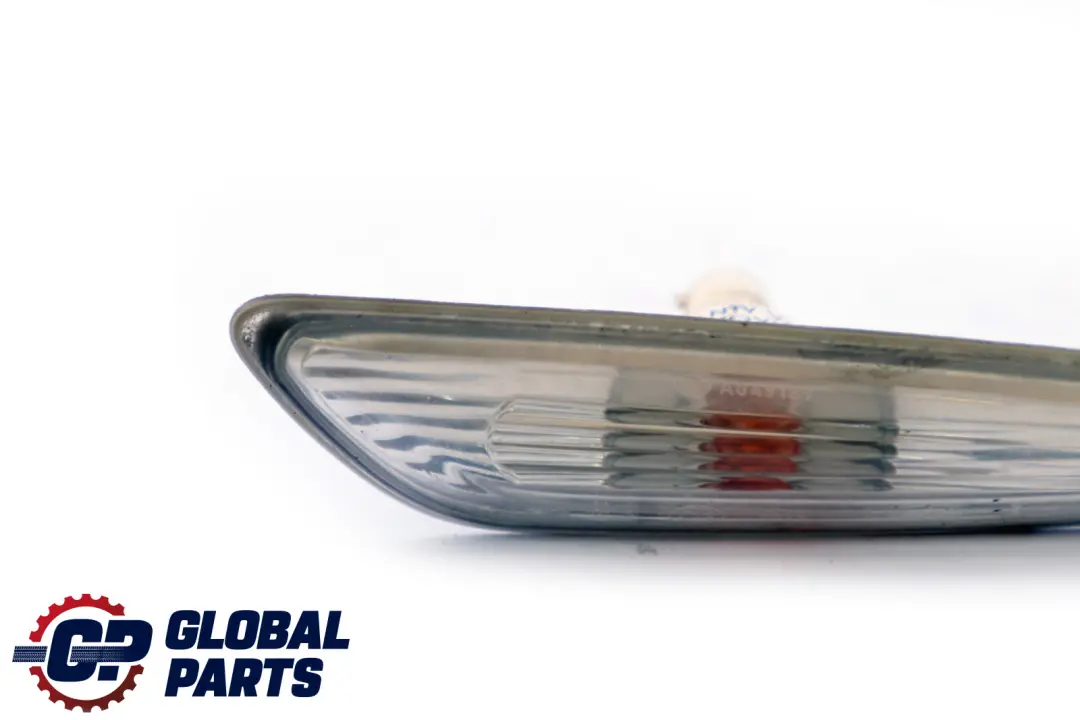 Zusatzblinkleuchte Weiss Links 6313 für BMW E60 E61 mit Teilenummer 7165741 BMW E60 E61 Zusatzblinkleuchte Weiss Links 6313 - SKU 7165741 - Teilenummer 7165741