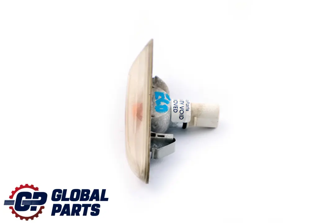 Indicador De intermitente lateral izquierdo blanco para BMW E60 E61 con número de pieza 7165741 BMW E60 E61 Indicador De intermitente lateral izquierdo blanco - SKU 7165741 - Número de pieza 7165741