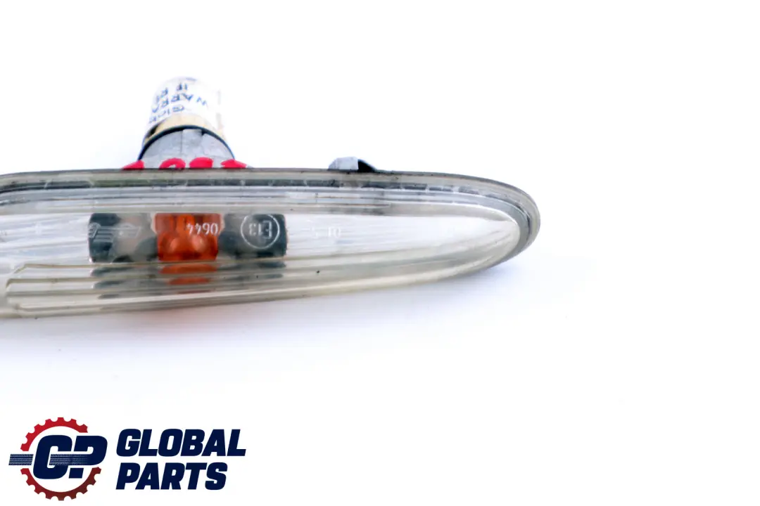 BMW 5 Series E60 E61 Right White Wing Side Turn Signal Indicator O/S - SKU 7165742 - Part number 7165742