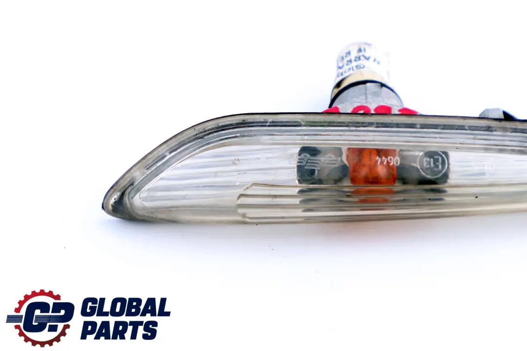 BMW 5 Series E60 E61 Right White Wing Side Turn Signal Indicator O/S - SKU 7165742 - Part number 7165742